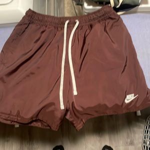 Men’s Nike shorts slightly used